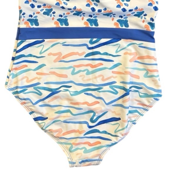 NWOT Siloett Floating Petals One-Piece Swimsuit UPF 30+ Chlorine-Resistant Sz 10 - Picture 6 of 9